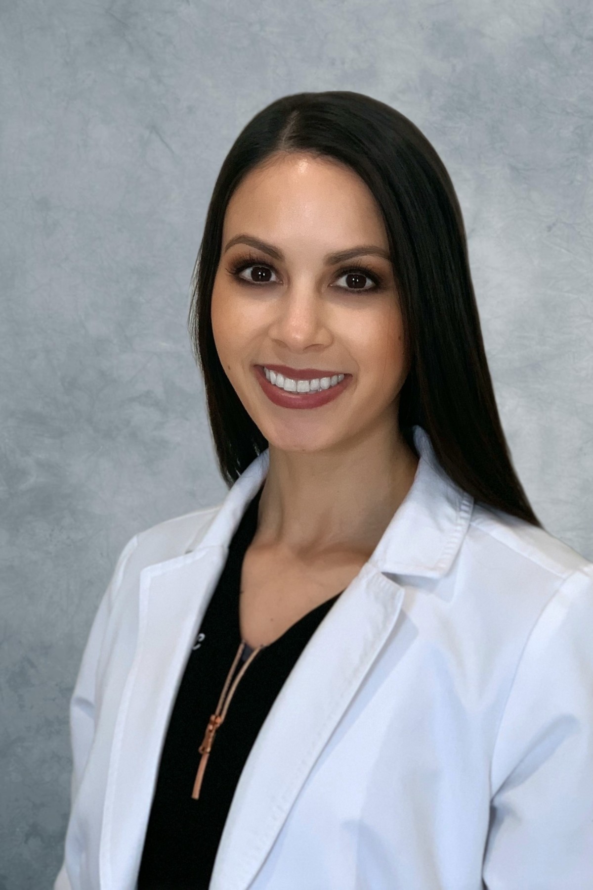 Kimberly Giant - Nurse Practitioner - New Jersey Plastic Surgeon